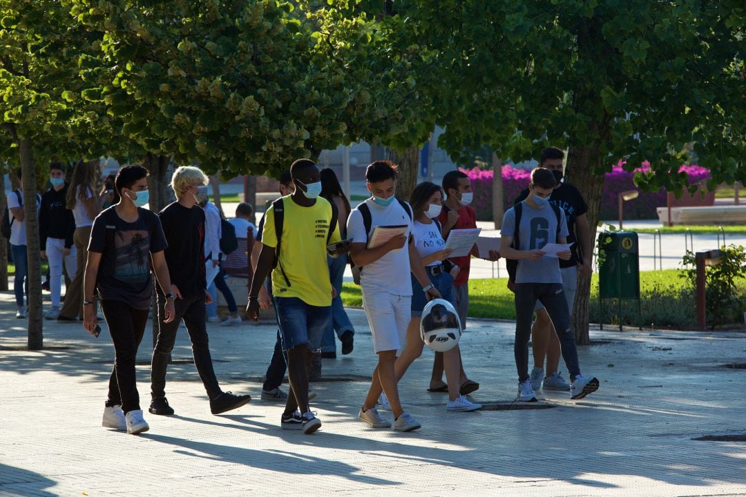 Estudiantes en las pruebas de la EBAU, este mes de junio