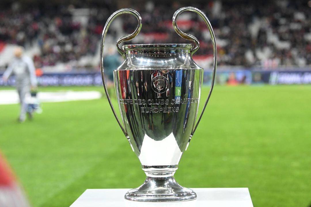  La UEFA propone el 27 de junio para disputar la final de la Champions League tras el brote de coronavirus