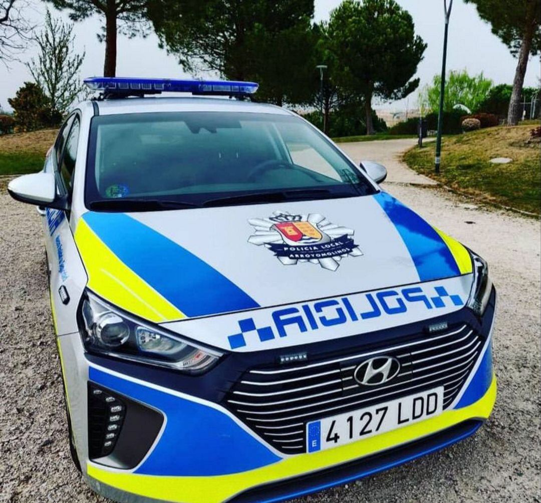 Vehículos de la Policía Municipal de Arroyomolinos