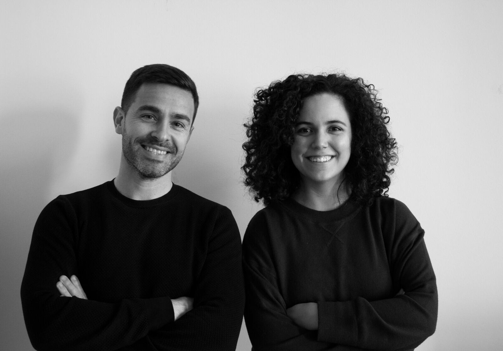 Iván Vidal y Helena Gomollón de GomoStudio Arquitectura en A Guarda