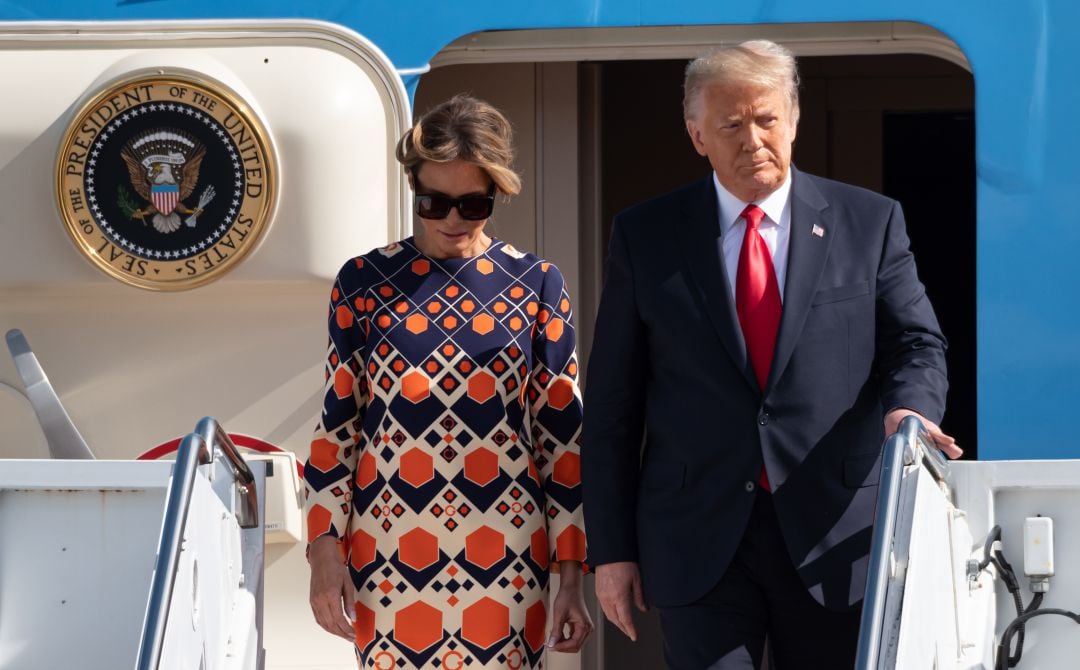 Donald Trump y Melania a su llegada a Florida.