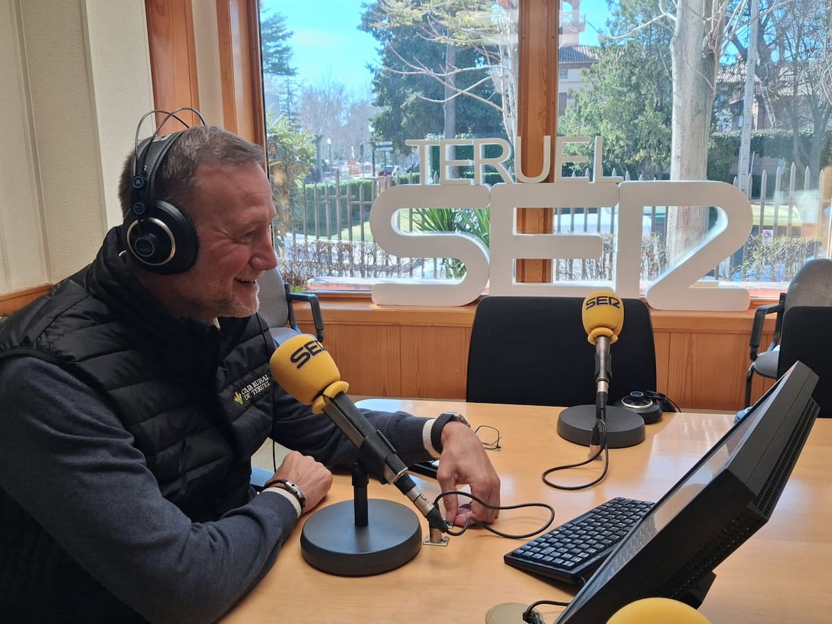 “Equivocarse también educa”: Pedro García Aguado anima a las familias a confiar en sus hijos adolescentes