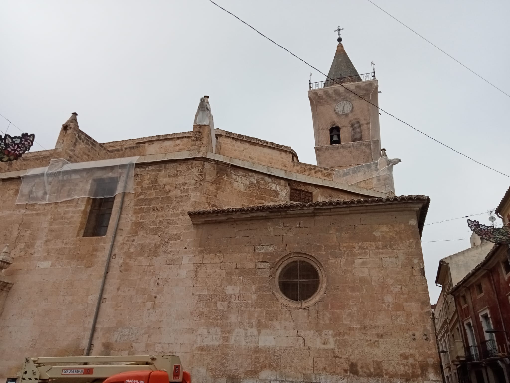 Exterior de la iglesia de Santiago. Villena