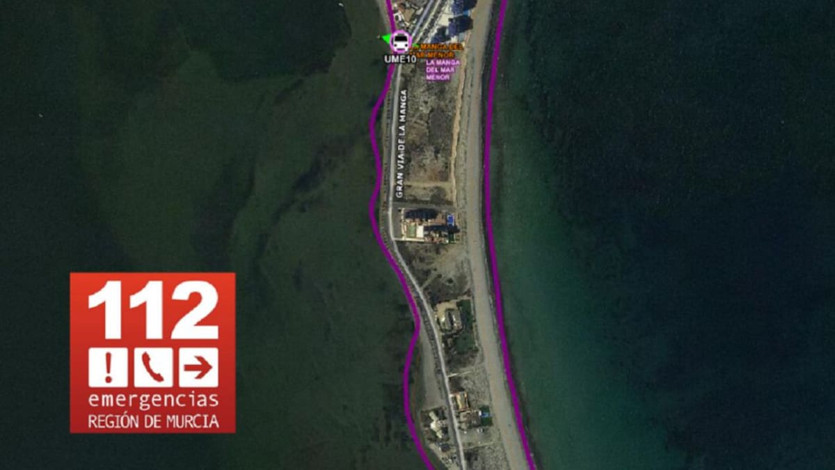 Fallece una niña de 8 años tras chocar la moto de agua en la que navegaba con una embarcación en La Manga