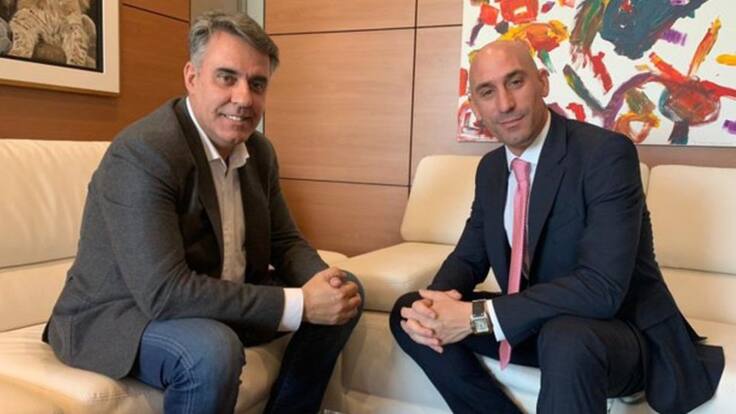 Joaquín Parra, presidente del Badajoz: "Si a todos los que están en descenso les regalan un ascenso, yo quiero otro"