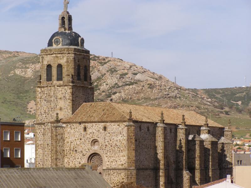 Fachada de Parroquia Nuestra Señora de la Asunción