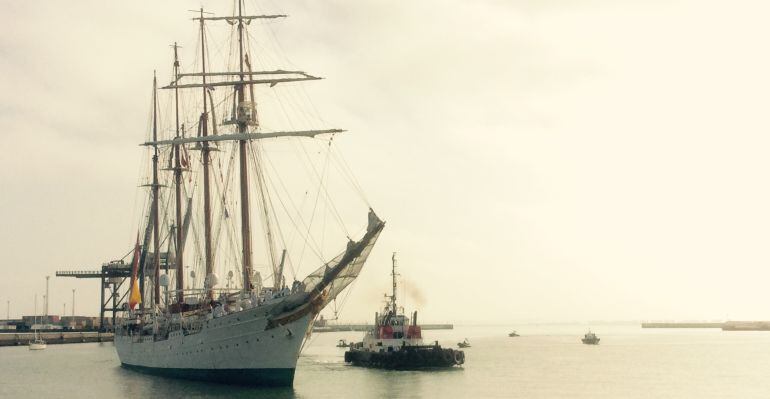 Elcano, en su maniobra de araque en Cádiz