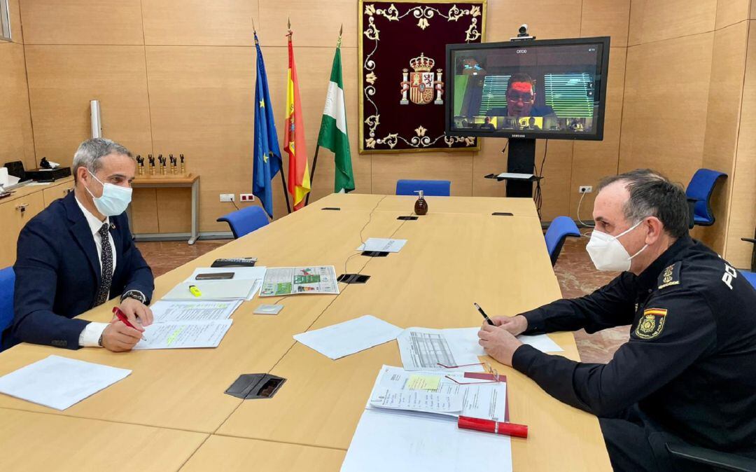 Un momento de la reunión.