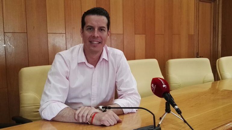 Rubén Alfaro, alcalde de Elda por el PSOE 