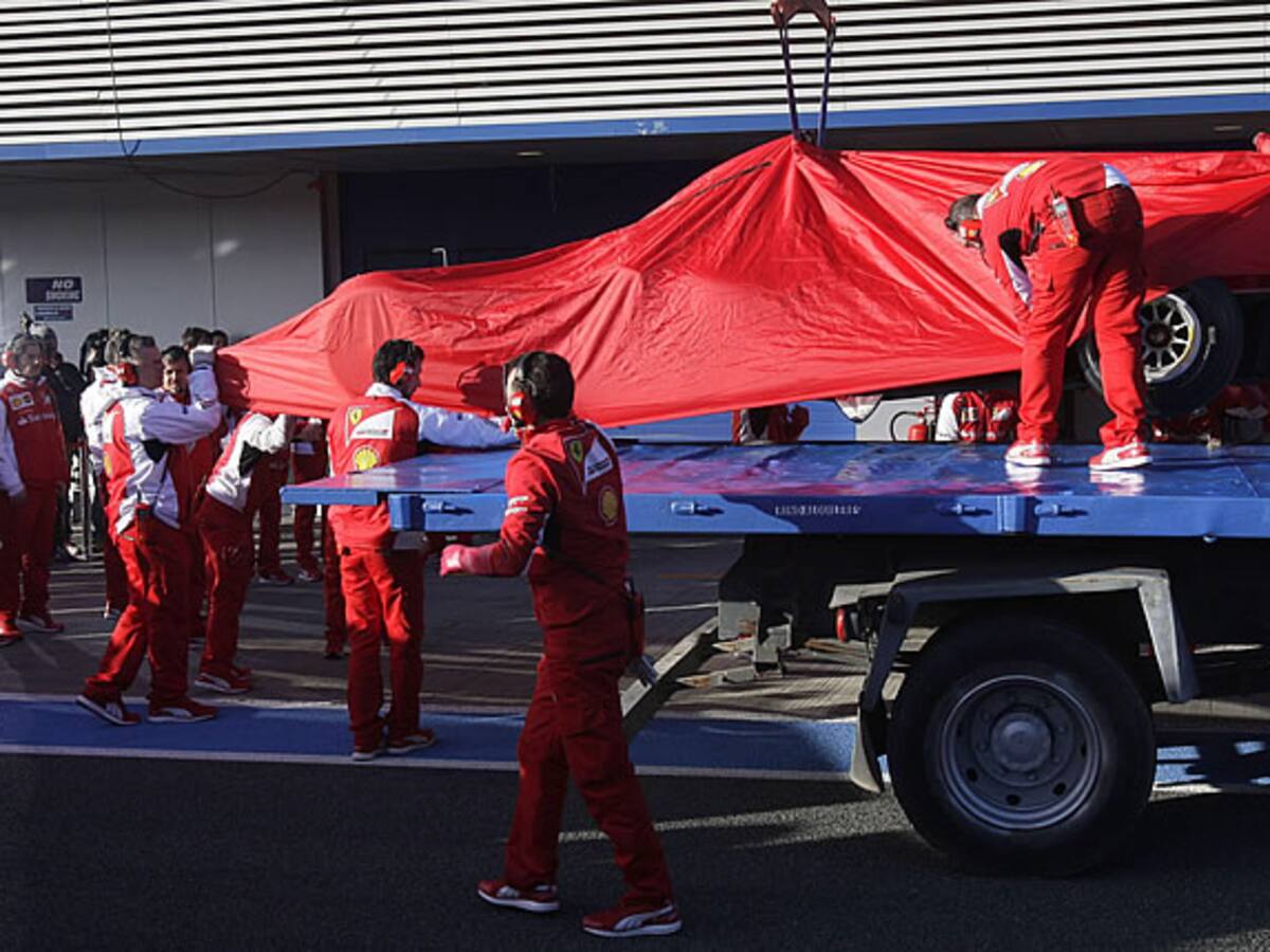 Raikkonen es el más rápido en la primera jornada de entrenamientos