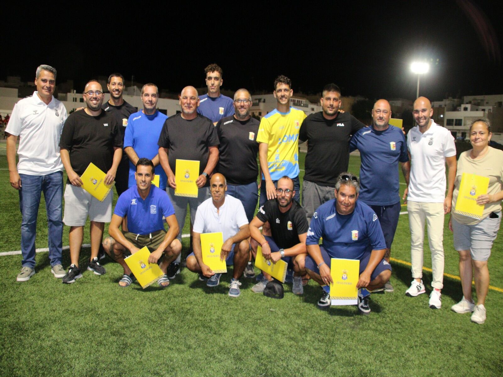 Entrenadores del CD Lomo.