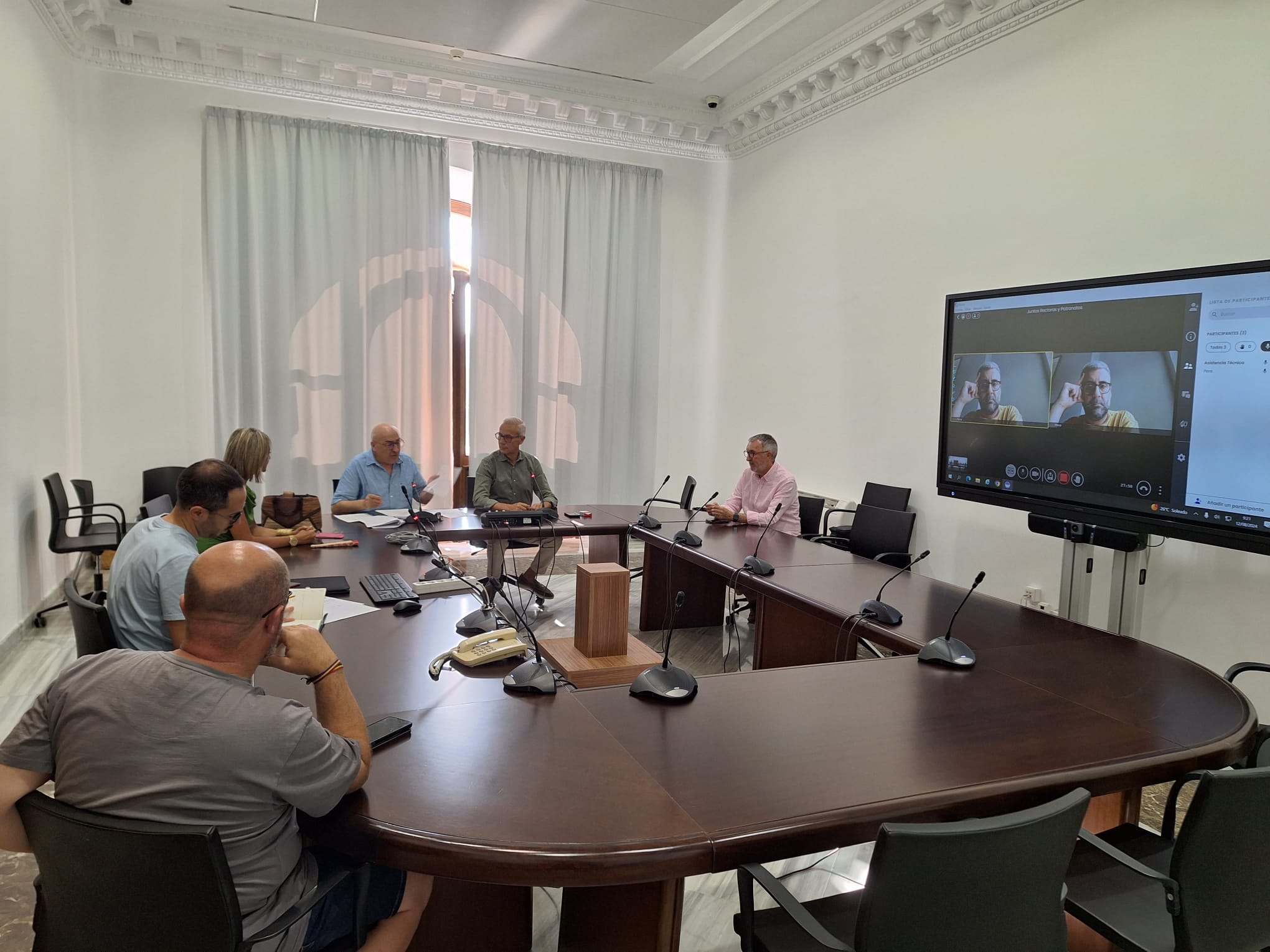 Imagen de la reunión extraordinaria del Consejo Rector de Junta Central Fallera de este lunes