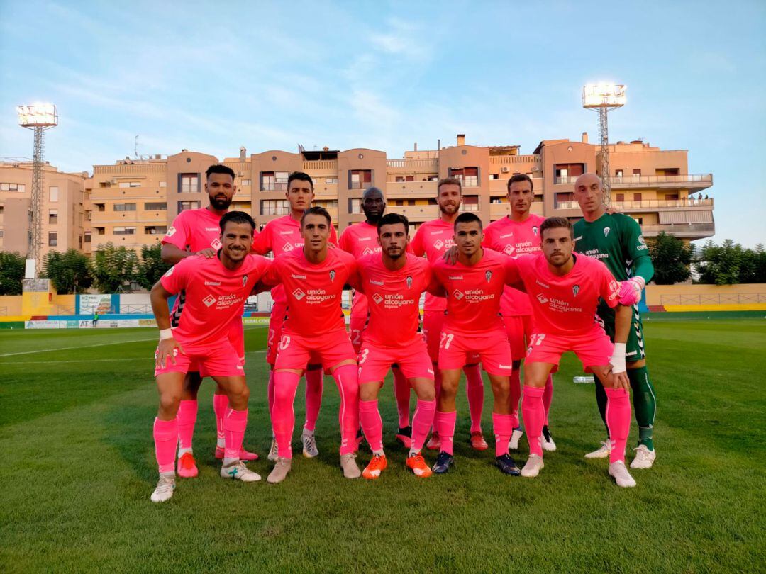 Once inicial del equipo en su debut en Orihuela