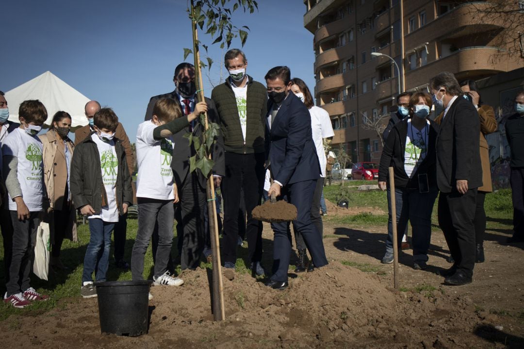 Primera plantación del Anillo Verde de Granada