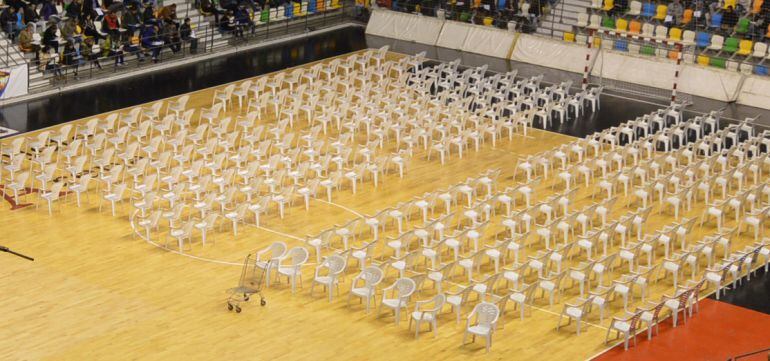 Unas 1.570 personas se examinaron ayer de la primera prueba