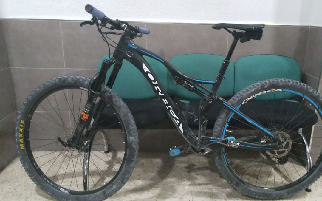 Bicicleta recuperada por la Guardia Civil 