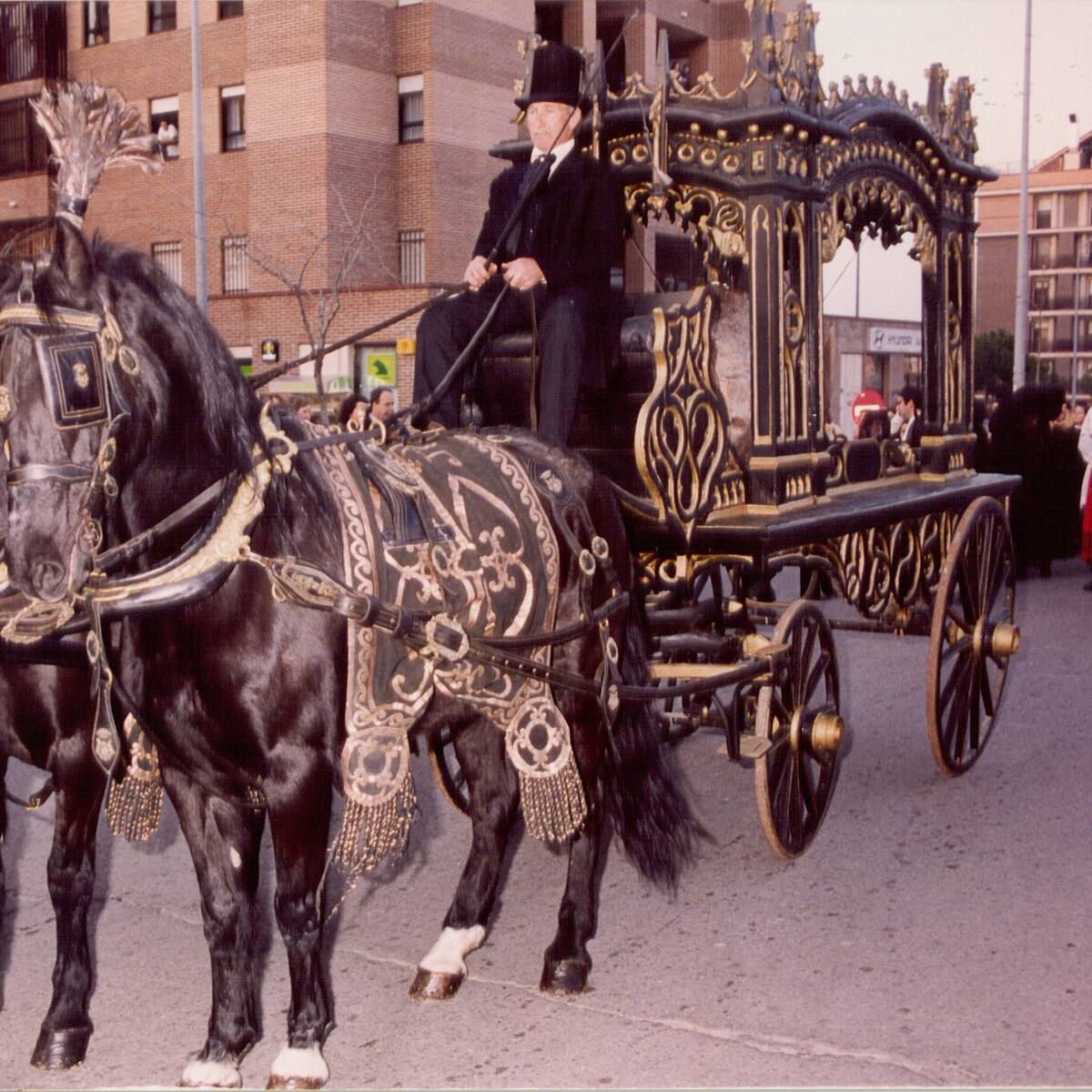 PACMA solicita a Tres Cantos que cancele el desfile de caballos de las Fiestas Mayores