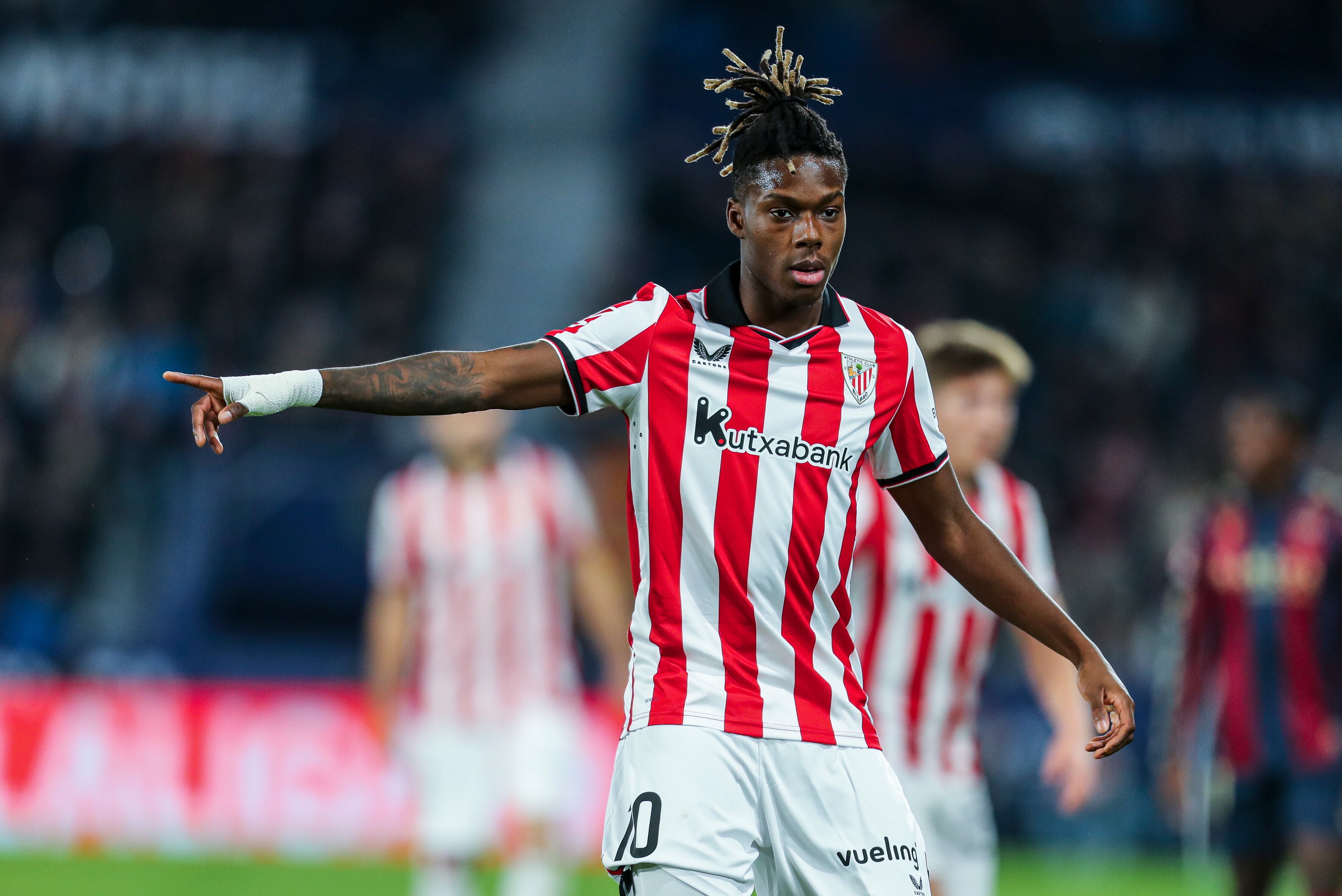 Nico Williams, durante el partido frente al Levante disputado este sábado en el Ciutat de València
