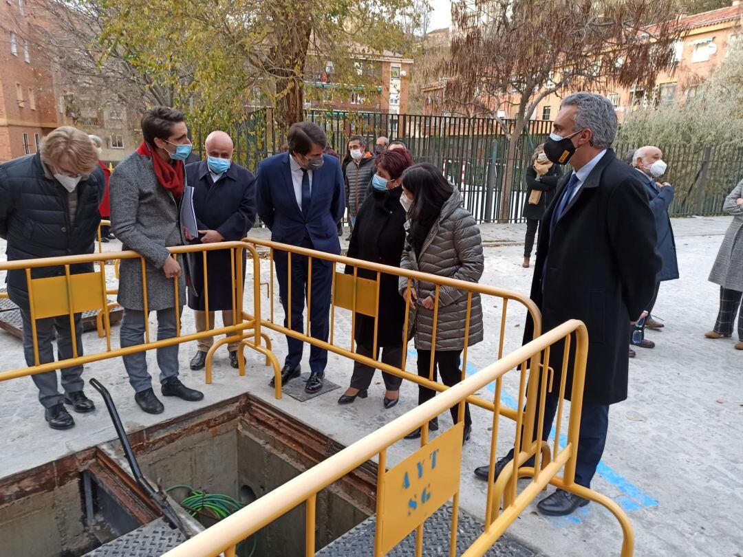 La ministra Carolina Darias visita la zona del barrio de Millán afectado por el temporal del 2019