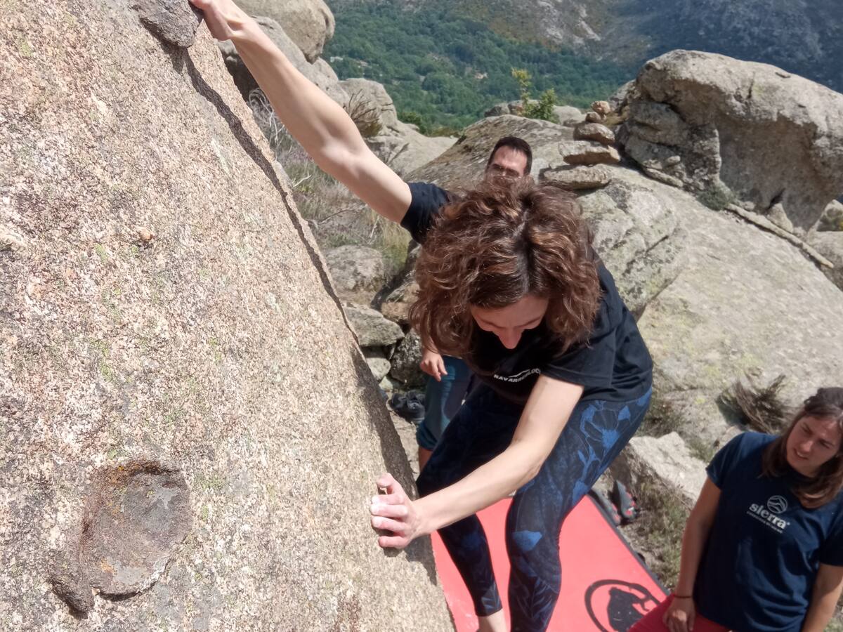 Navarreblock, un fin de semana para disfrutar de la escalada en Navarrevisca