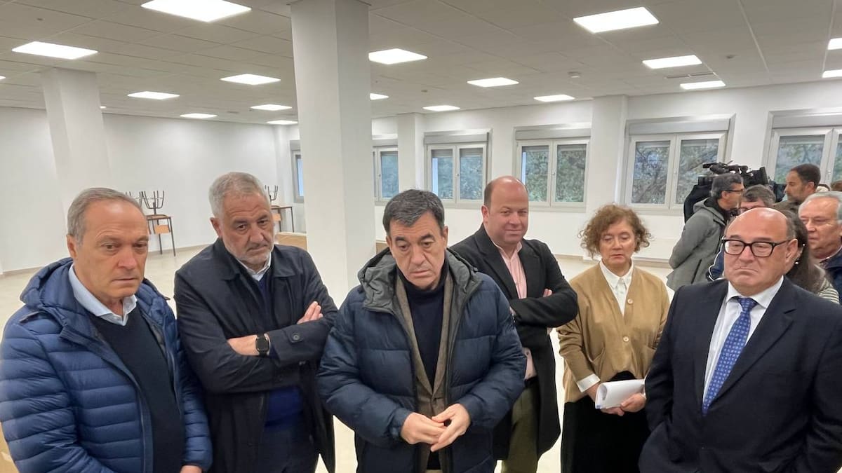 La Consellería de Educación prevé acabar en abril la rehabilitación y ampliación en el IES Aquis Celenis de Caldas de Reis