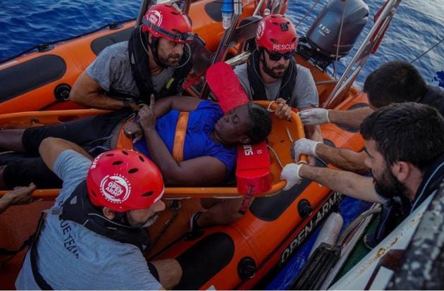 El jugador de baloncesto Marc Gasol a bordo del &#039;Austral&#039; de Open Arms