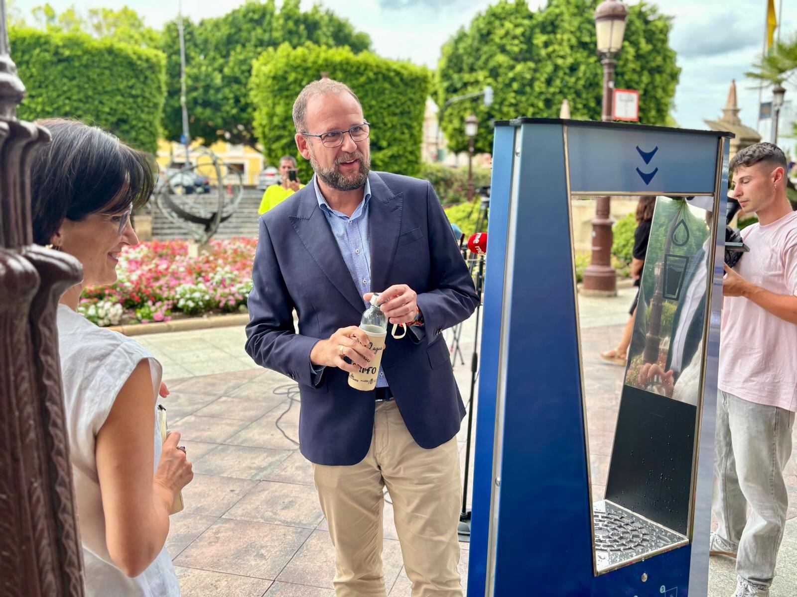 Fuentes de agua fresca para combatir el calor