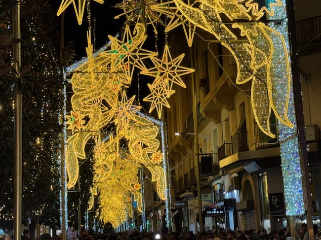 Alumbrado navideño calle Cruz Conde