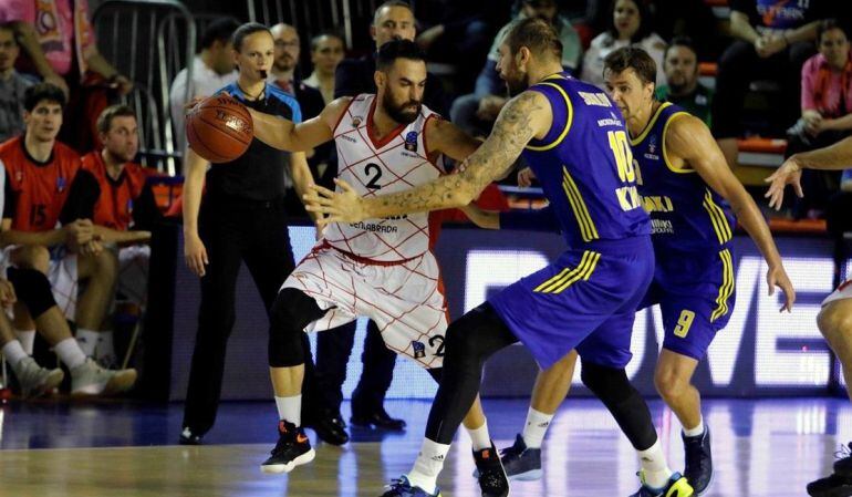 Según informa la web de la Eurocup, Marko Popovic (2) es baja en el partido contra los rusos