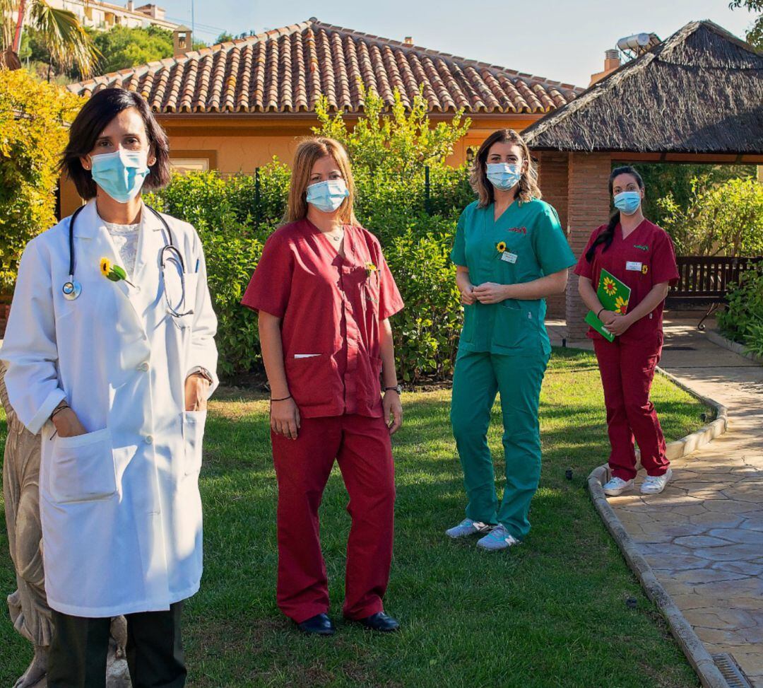 Parte de la familia de Cudeca