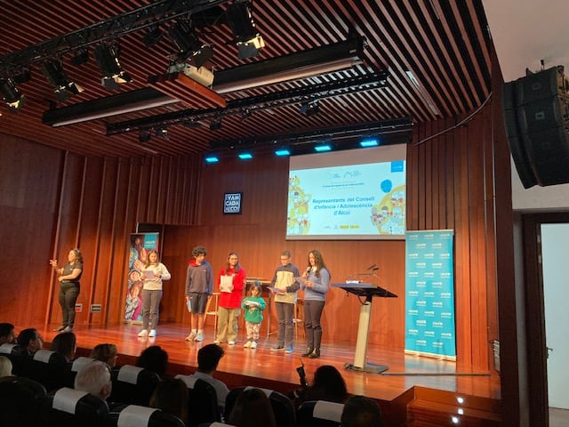 Miembros del Clia de Alcoy en el acto de reconocimiento de las Ciudades amigas de la infancia y adolescencia