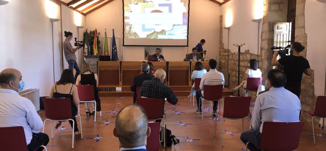 Reunión de la Fundación 'Estrategias para el Desarrollo Económico y Social de la Provincia'