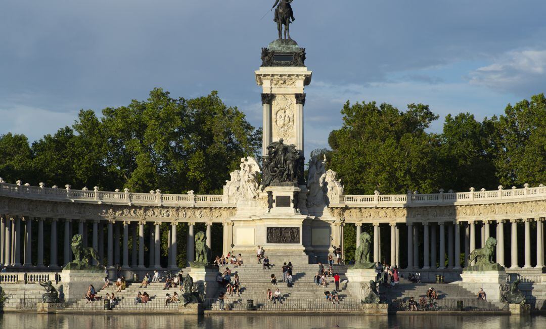 Madrid anuncia el cierre de todos los parques por la noche a partir del 1 de septiembre.