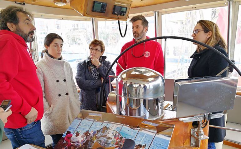 Susana Mora y María Cabrisas visitaron el buque Astral de Open Arms.