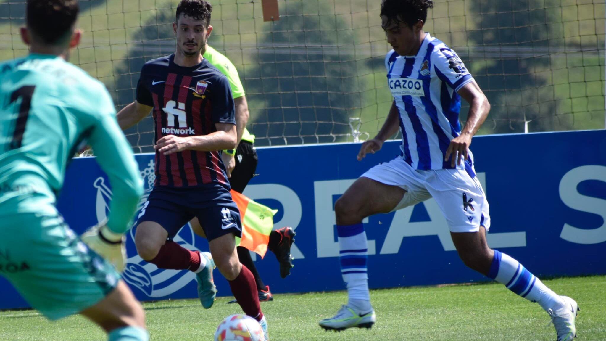 El Eldense no pudo empezar la liga con victoria