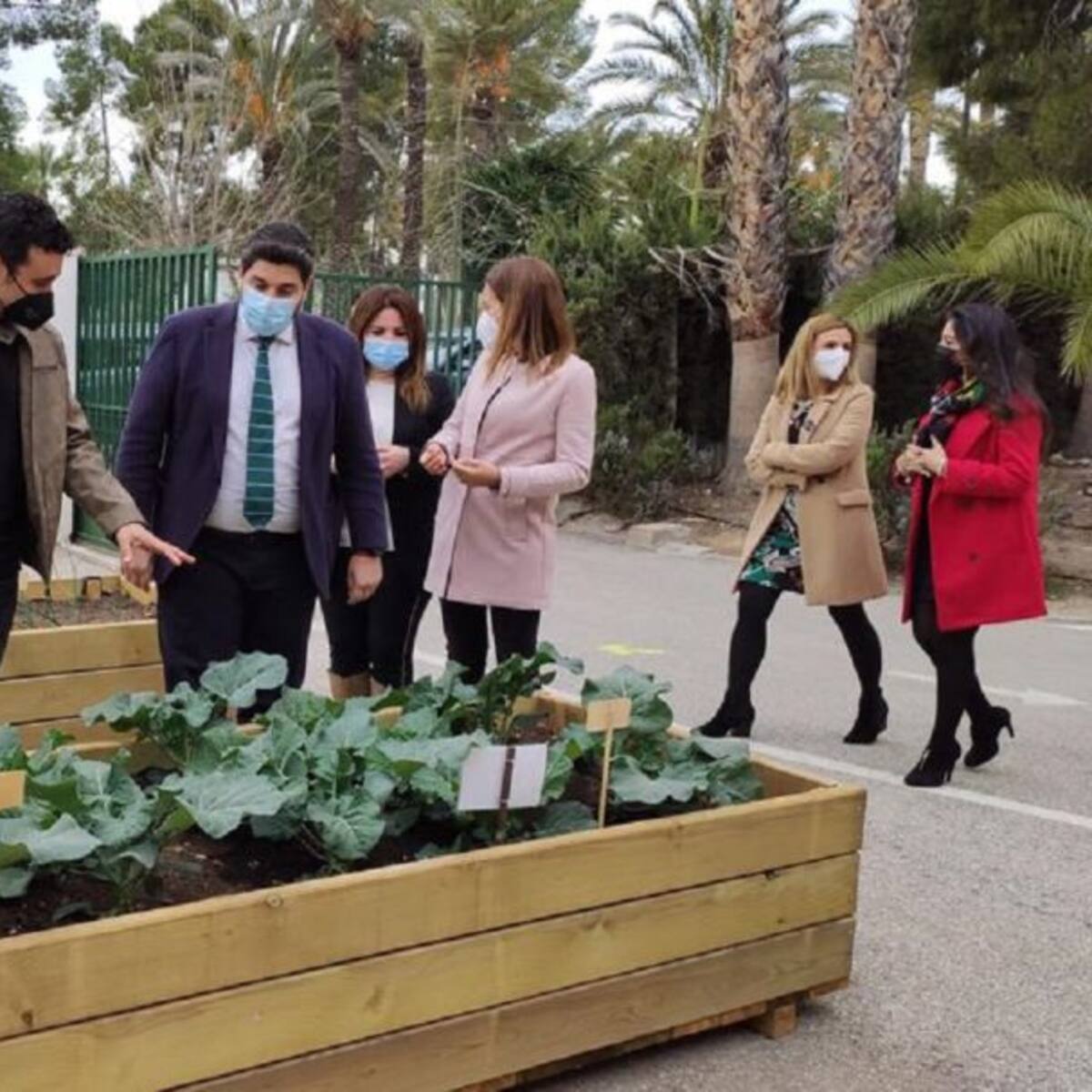 Murcia pedirá que los docentes y fuerzas de seguridad se prioricen en el protocolo de vacunación