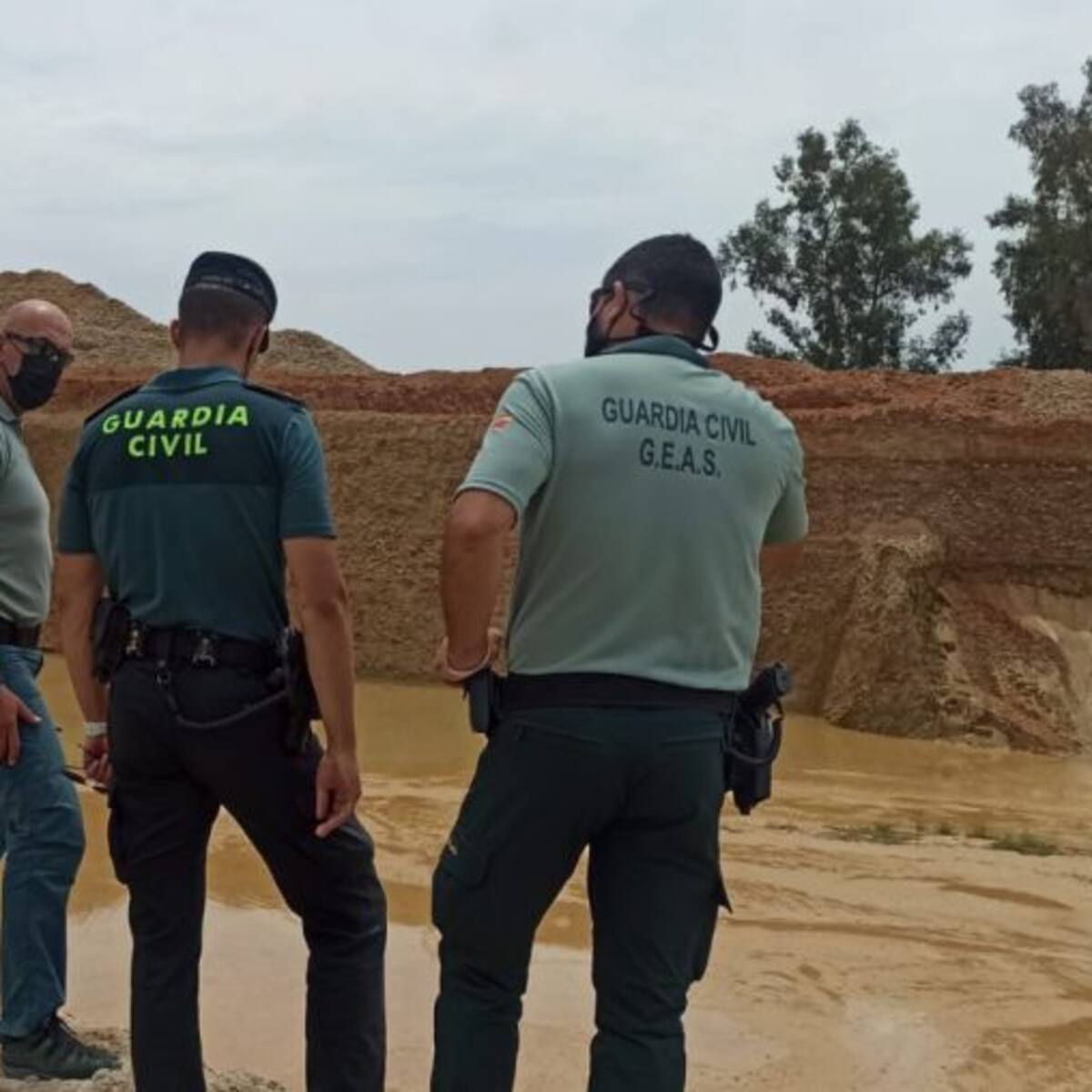 Hallado el cuerpo sin vida del hombre que quedó sepultado en una cantera