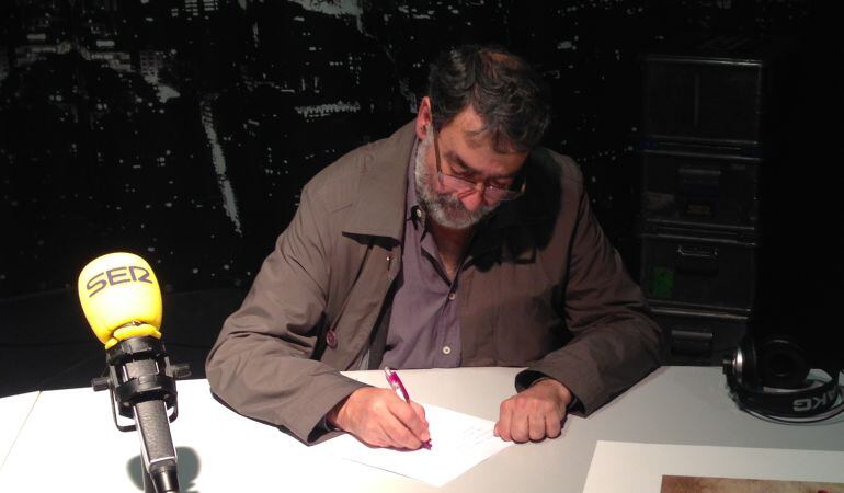 Joan Fontcuberta a l'Estudi Toresky de Ràdio Barcelona