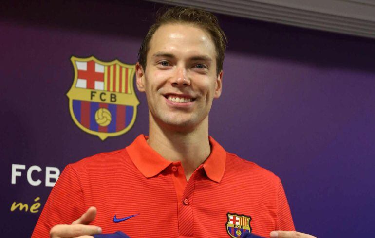 El base finlandés Petteri Koponen presentado como nuevo jugador del Barcelona Lassa