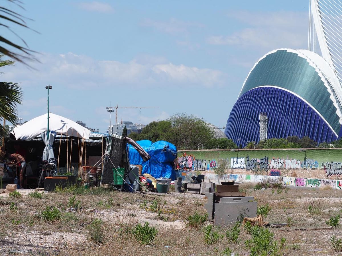 Aumenta un 8% el número de personas que vive en los asentamientos chabolistas de València