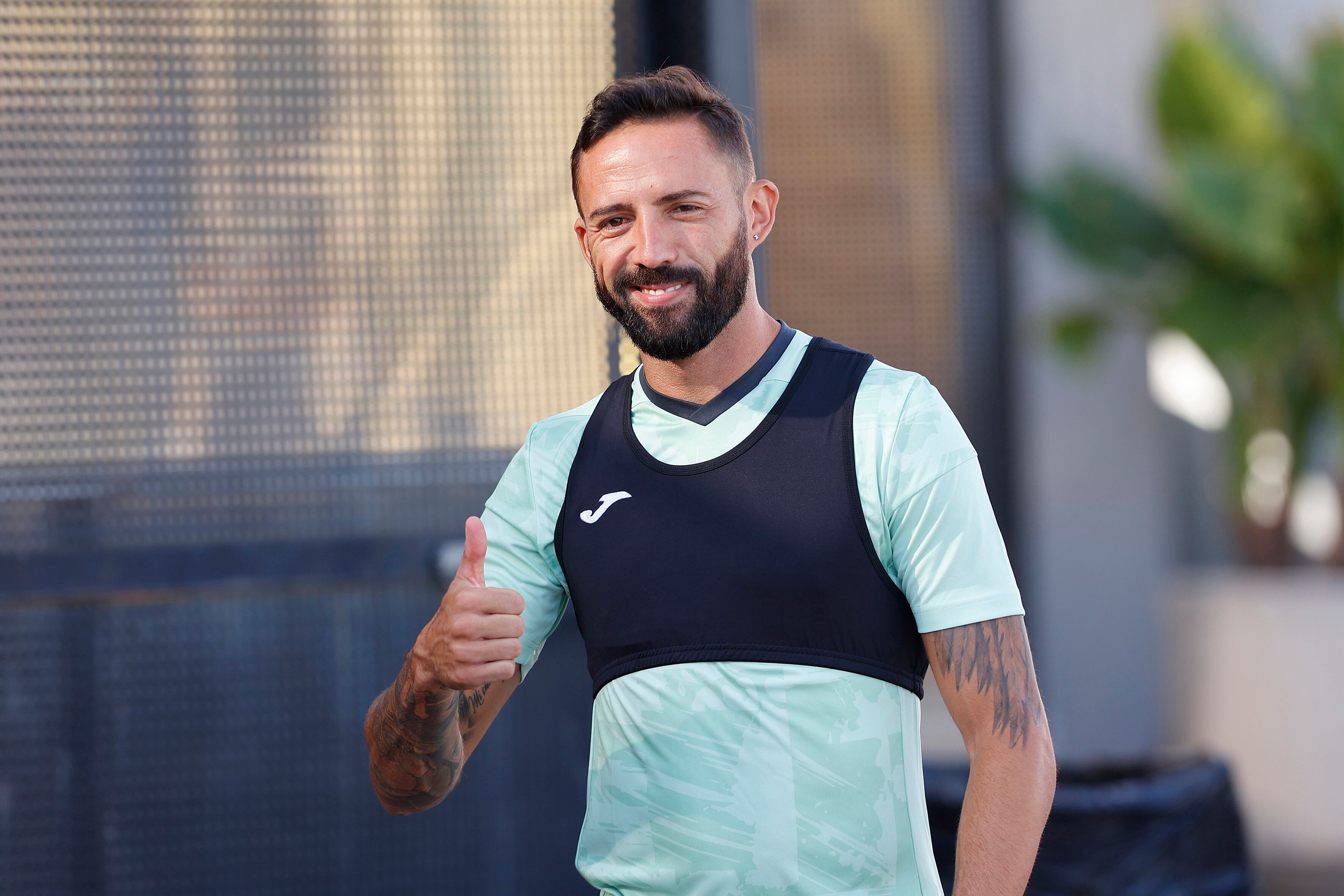 GRAFCVA8020 VILLARREAL (CASTELLÓN), 07/09/2022.- El Villarreal y el Lech Poznan polaco preparan el partido de la primera jornada del Grupo C de la Liga Conferencia que disputarán este jueves en el estadio Ciutat de València.En la imagen,Morales durante la sesión previa al partido.EFE/ Domenech Castelló