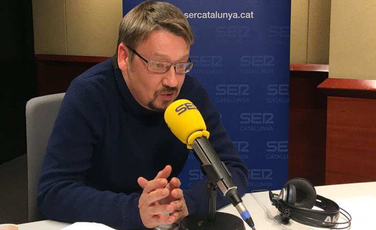 Xavier Domènech als estudis de Ràdio Barcelona