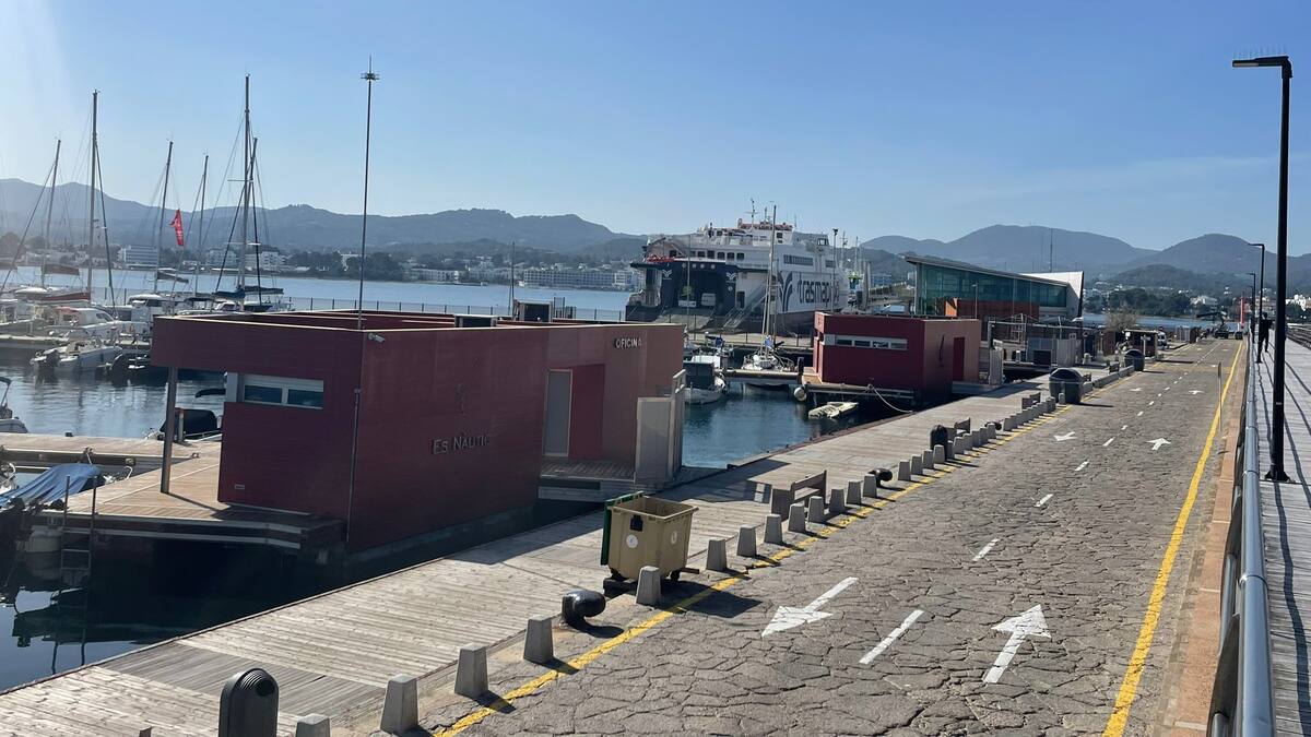 Salvem sa Badia: "Volverá el caos si los ferris operan en Sant Antoni"