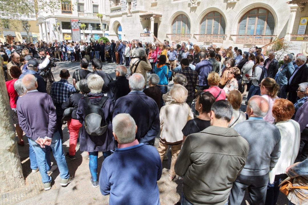 Concentración en Vitoria por la muerte de Pilar 