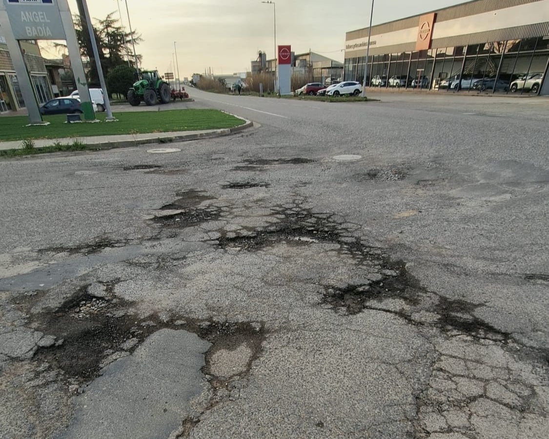 Las lluvias han deteriorado varias calles de Binéfar