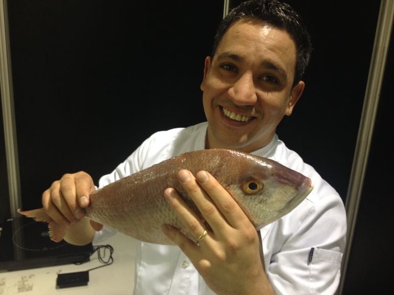 Alberto Ferruz, chef del restaurante Bon Amb, en el &#039;backstage&#039; de Gastrónoma 2016.