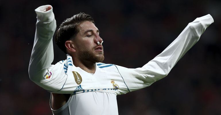 Sergio Ramos, tras la patada recibida por Lucas durante el derbi