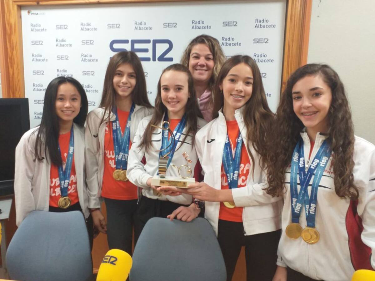 "Este trofeo refleja el trabajo de todas nosotras durante la temporada"