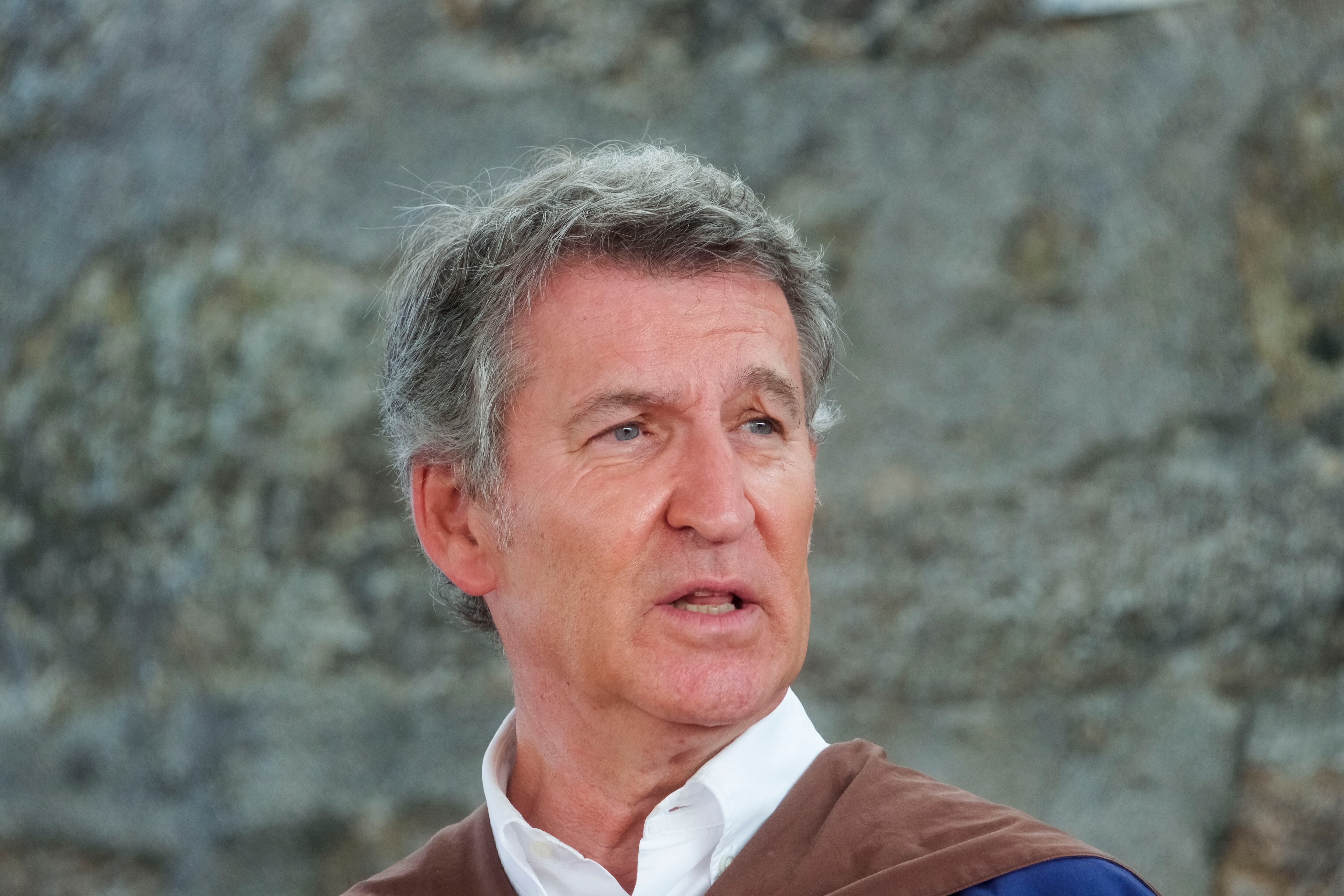 Núñez Feijóo apuesta por "tender puentes" y confía en que "es posible otro clima político"