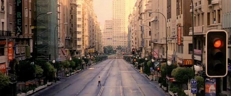 La Gran Vía madrileña, en &#039;Abre los ojos&#039;, de Alejandro Amenábar.